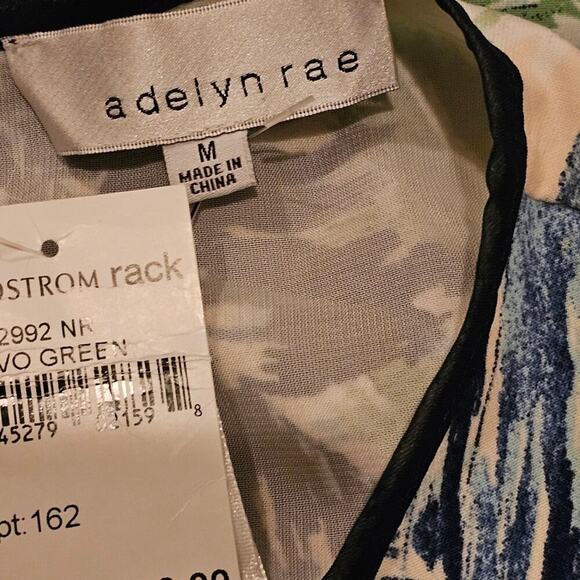 Adelyn Rae Ivory Green Cold Shoulder Printed Dress Women's Size Med New - Picture 7 of 10